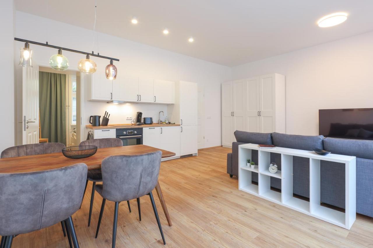 Neue 2-Zi-Apartment 15 Min Entfernung Zum Hbf Und Brandenburger Tor Berlin Kültér fotó